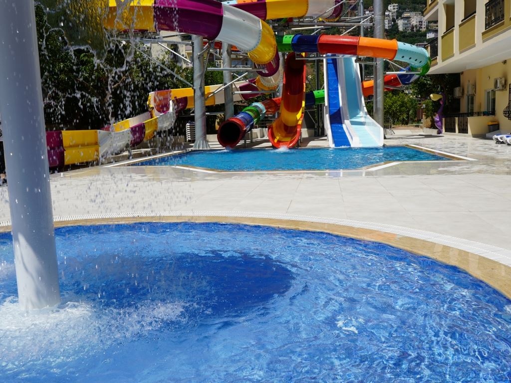 water-park-water-park