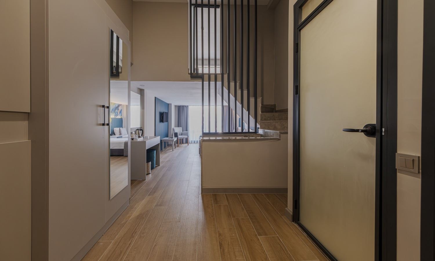 rooms-dublex-family-room