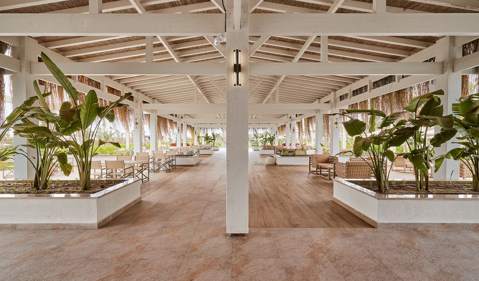 bars-lumino-pool-bar