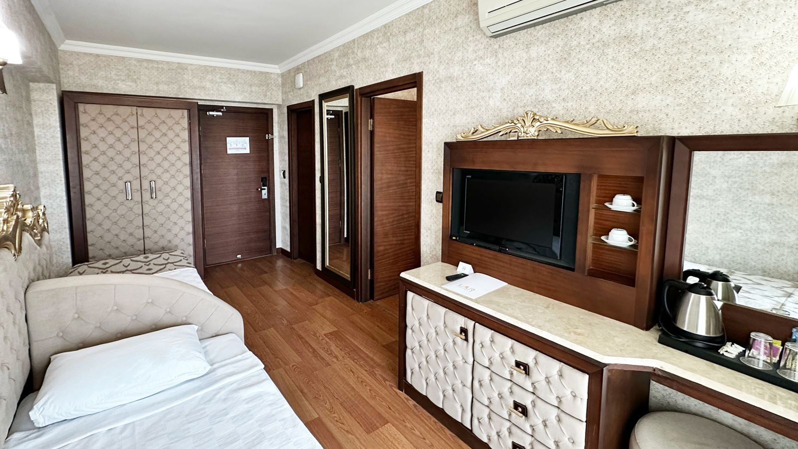 rooms-comfort-family-room