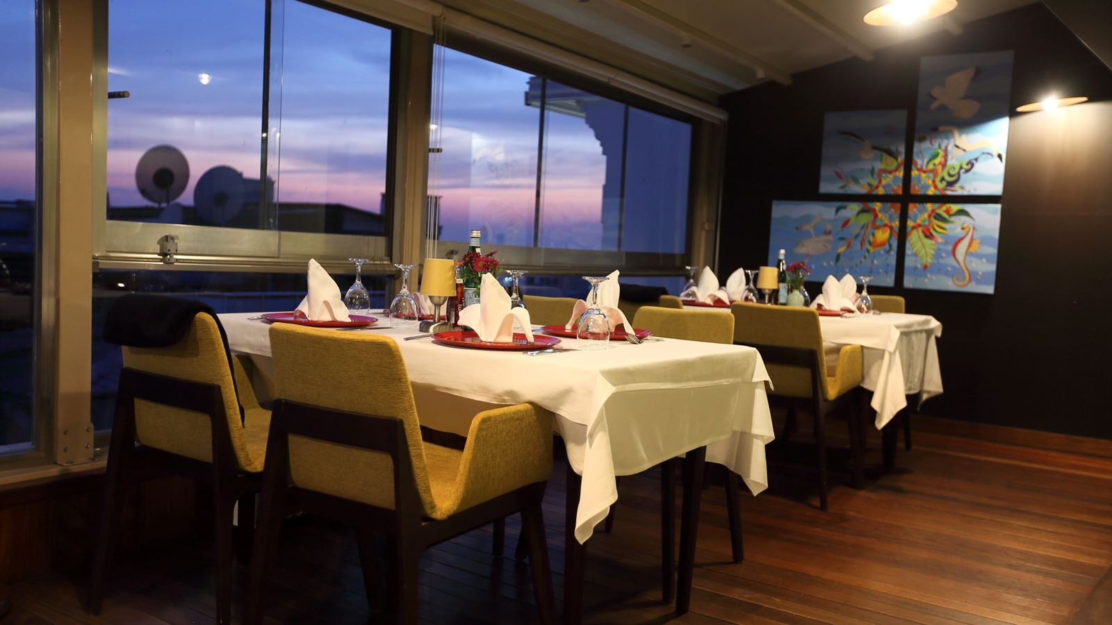 restaurants-restaurants