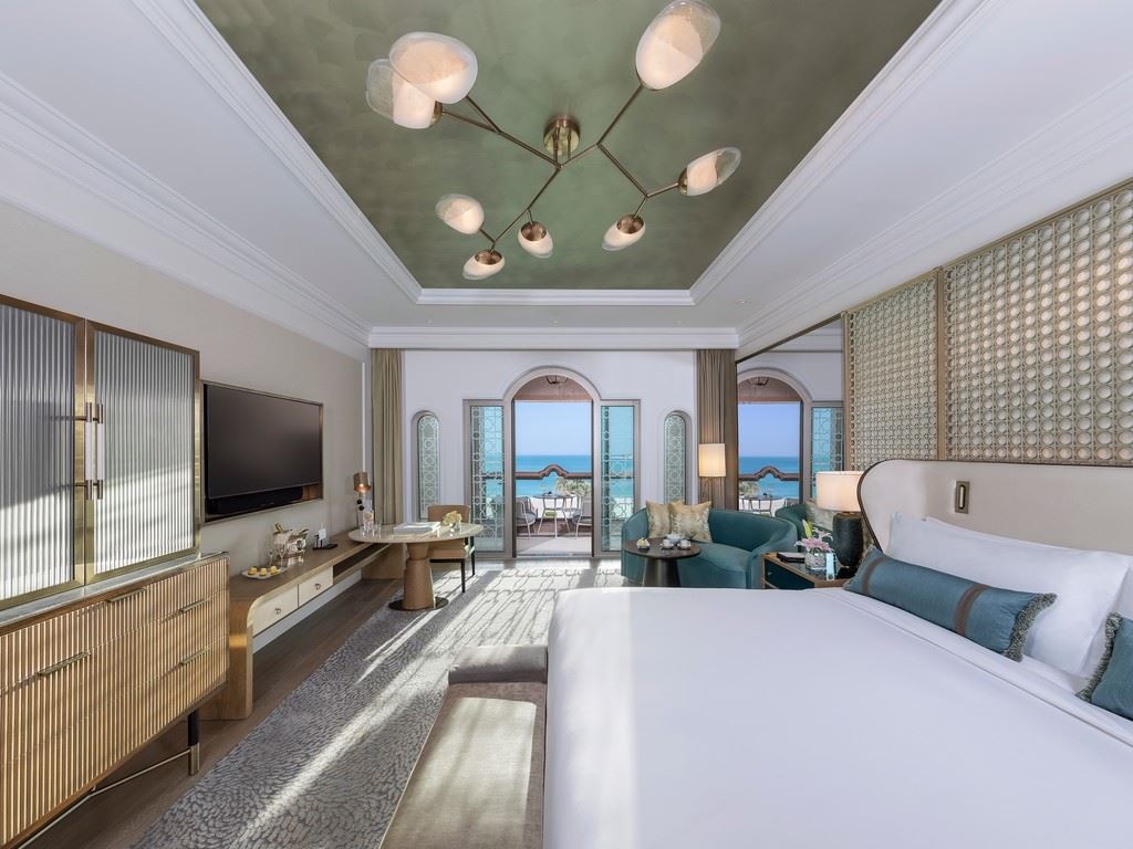 rooms-deluxe-sea-view