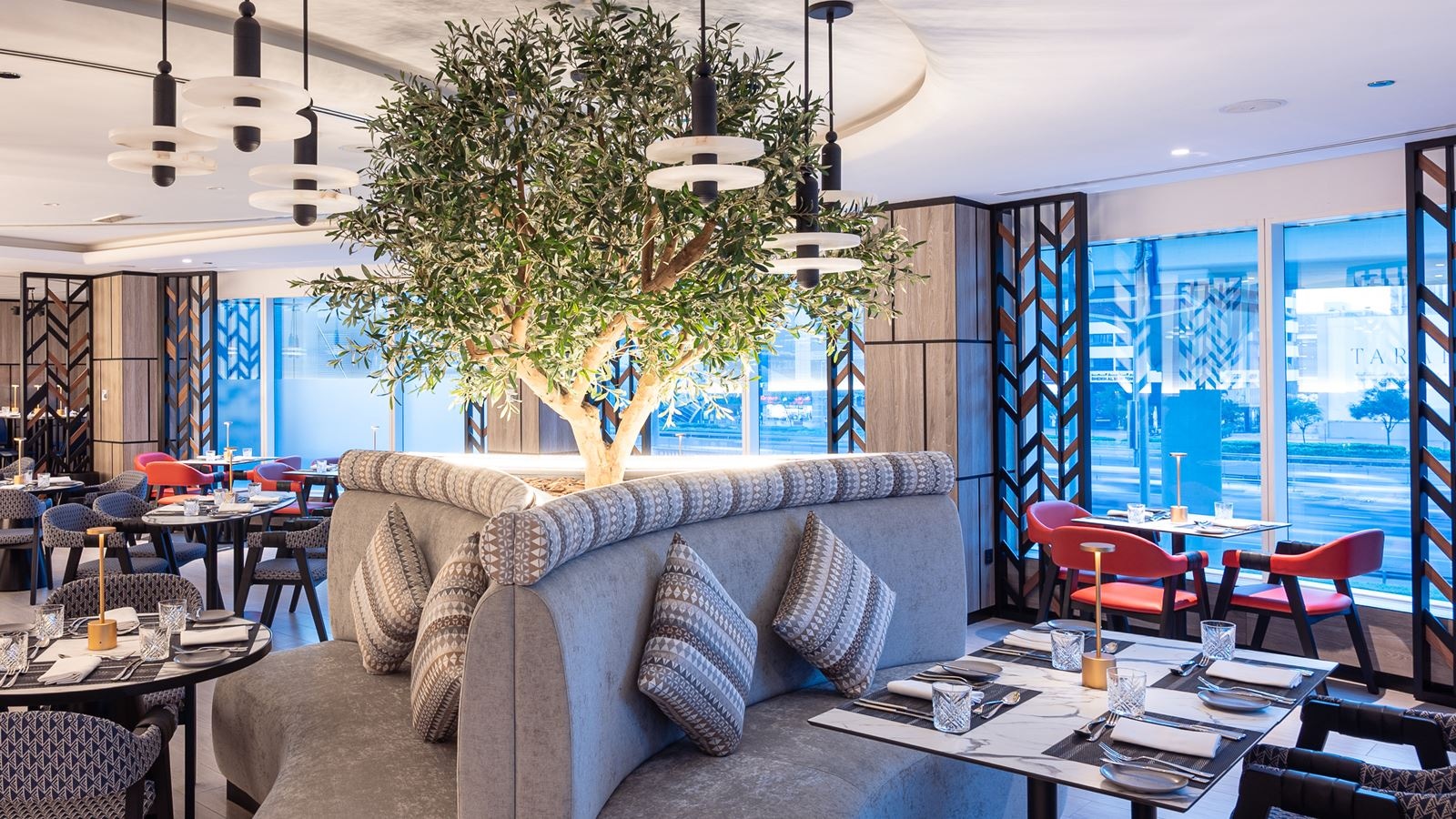 restaurants-restaurants