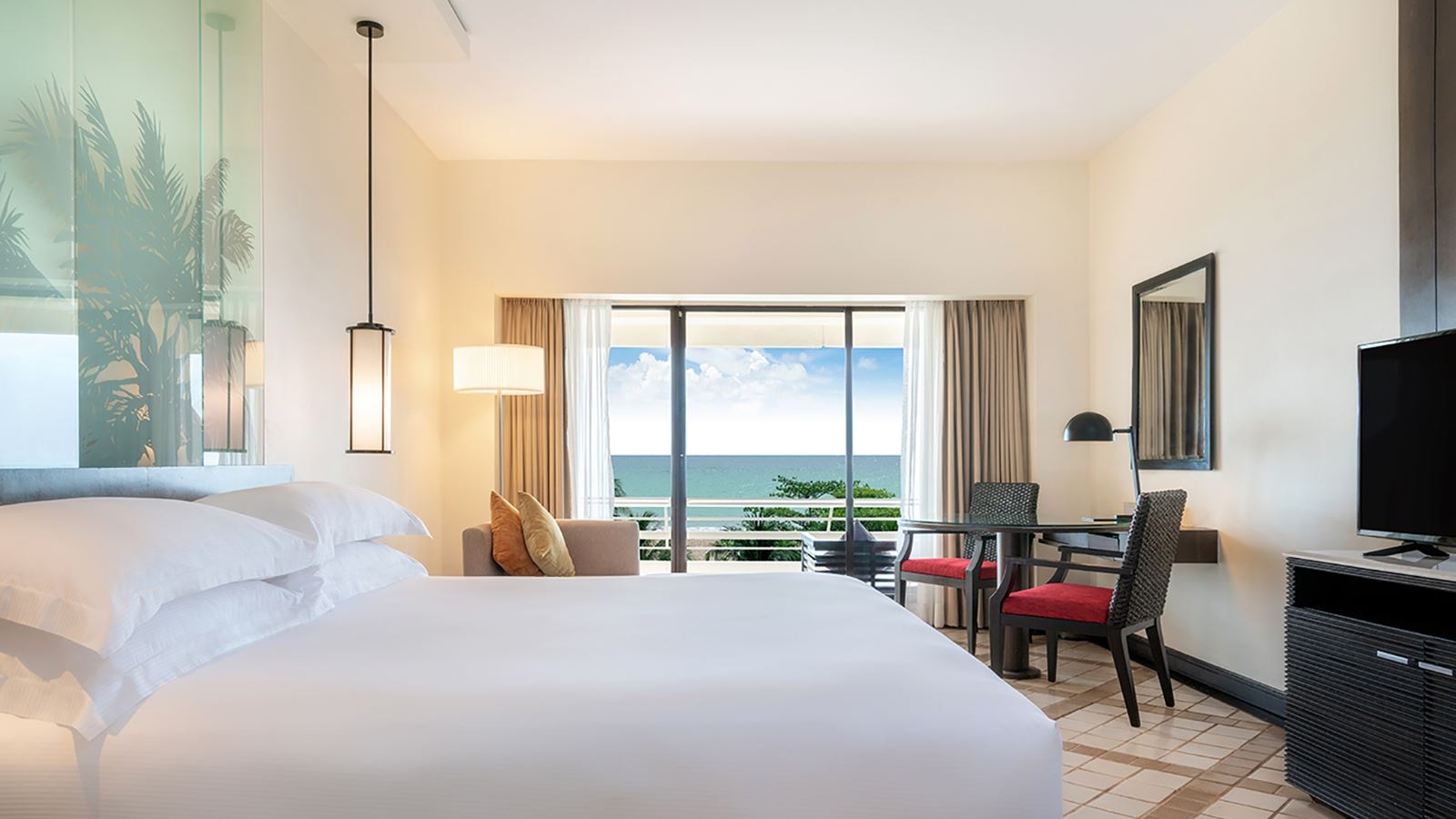 rooms-deluxe-sea-view