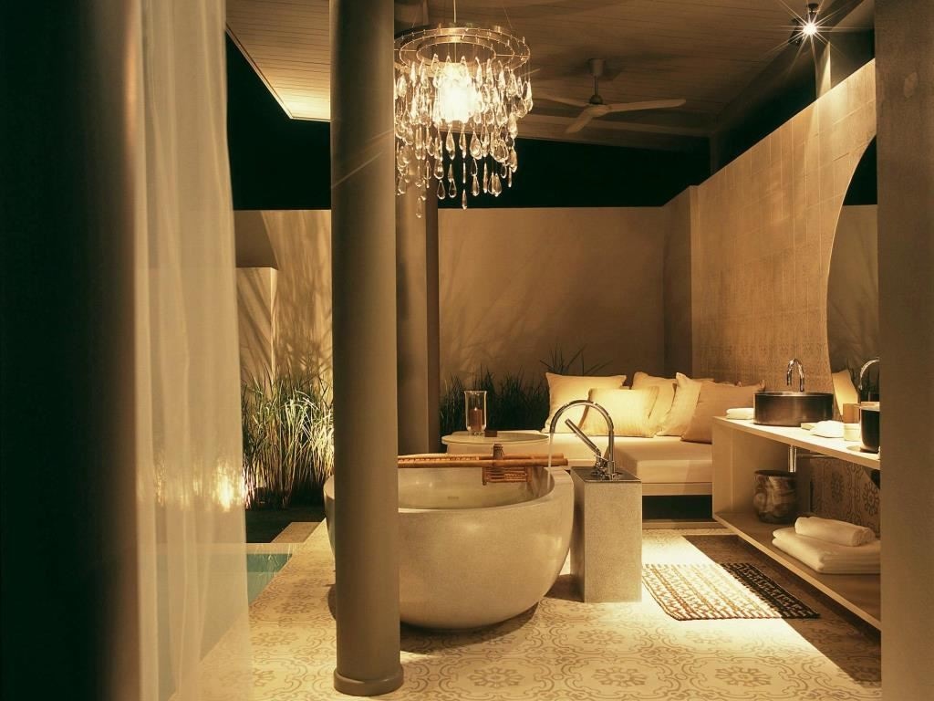 rooms-sala-pool-villa