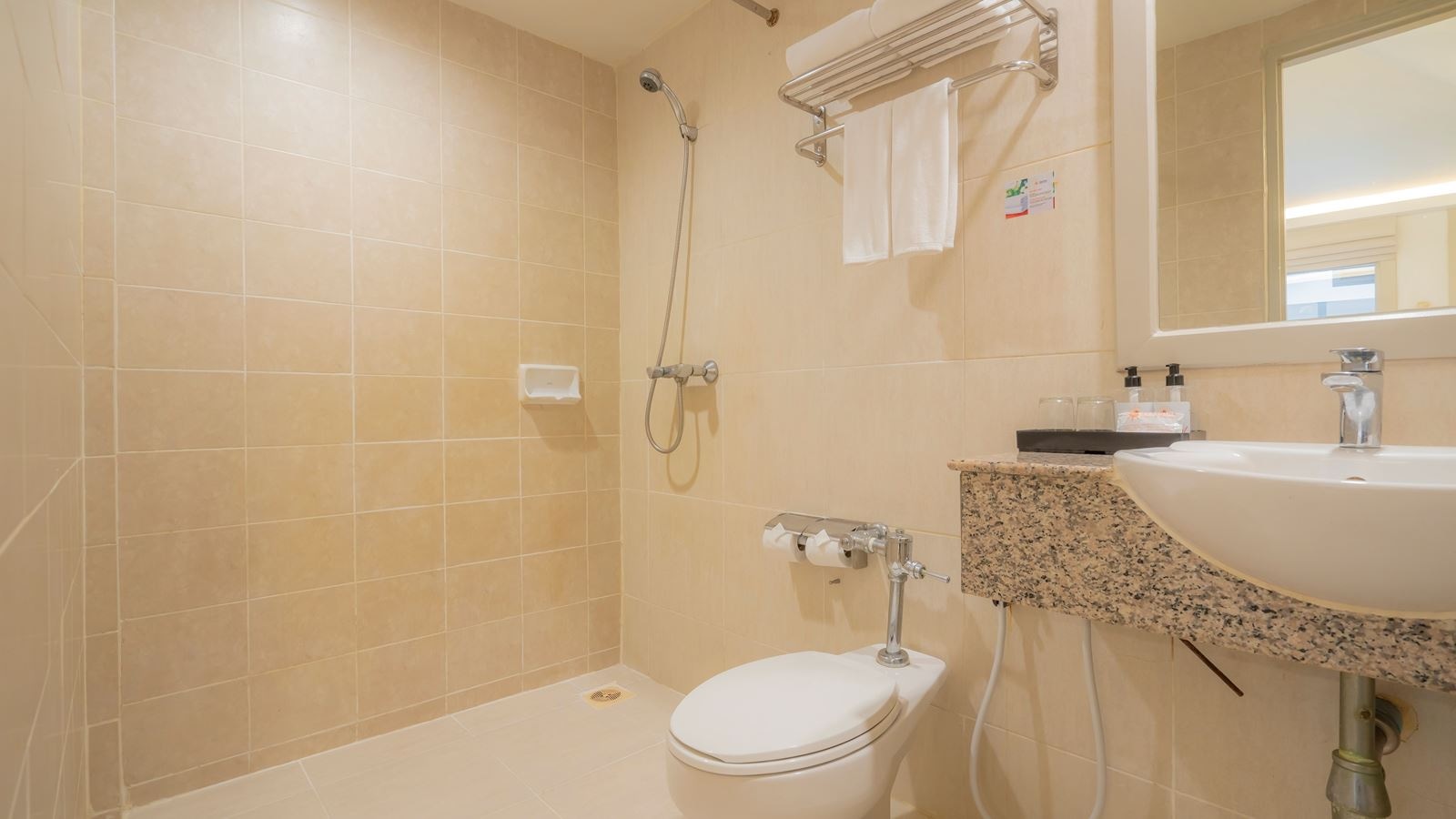 rooms-superior-bungalow-room