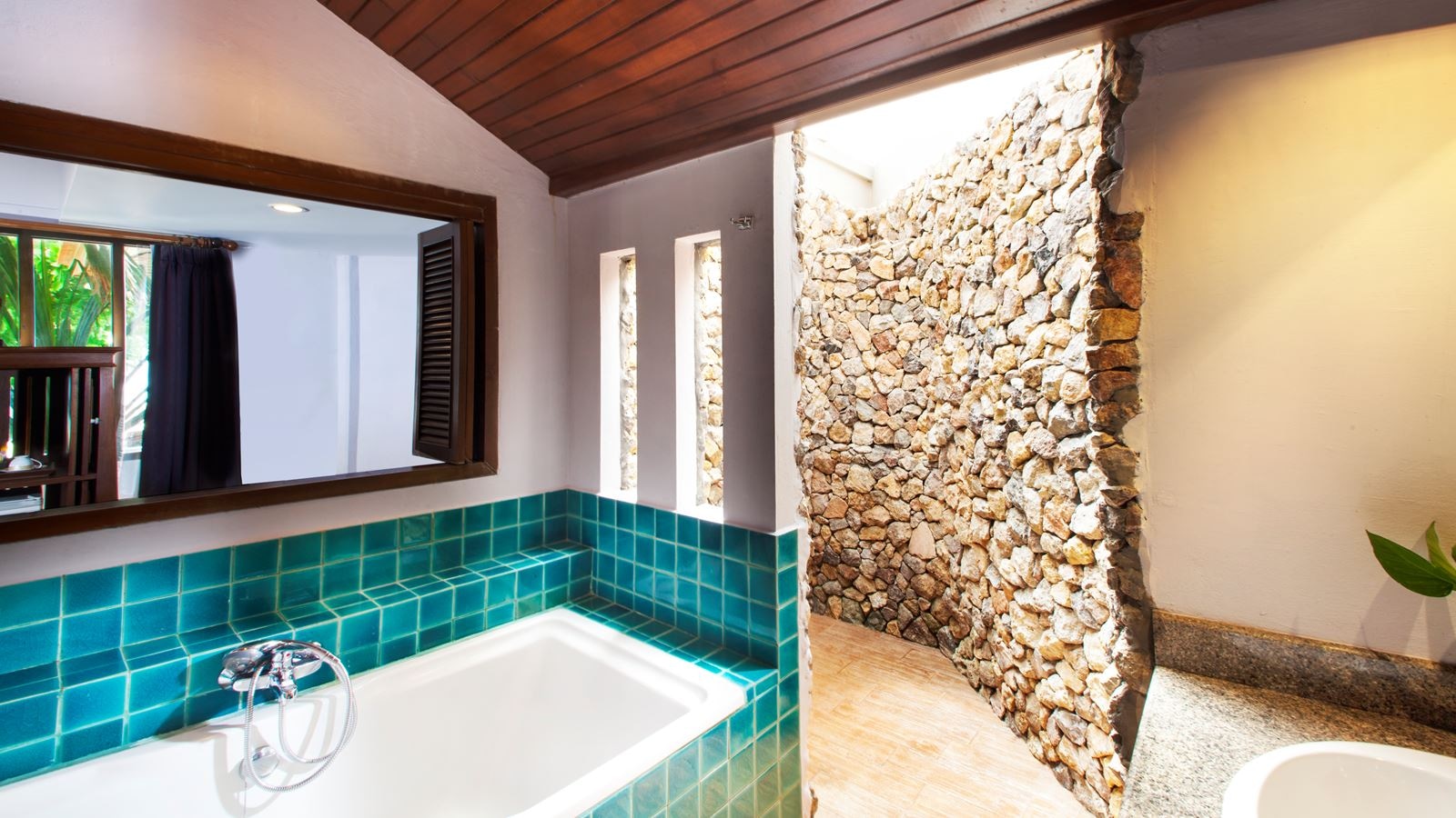 rooms-grand-deluxe-bungalow