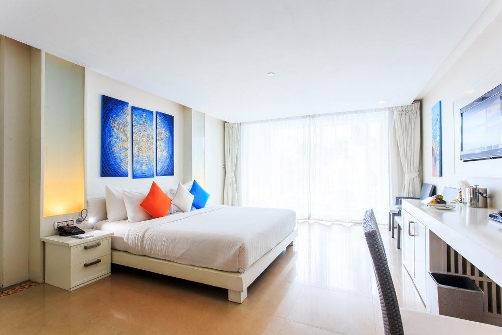 rooms-deluxe-pool-access-room