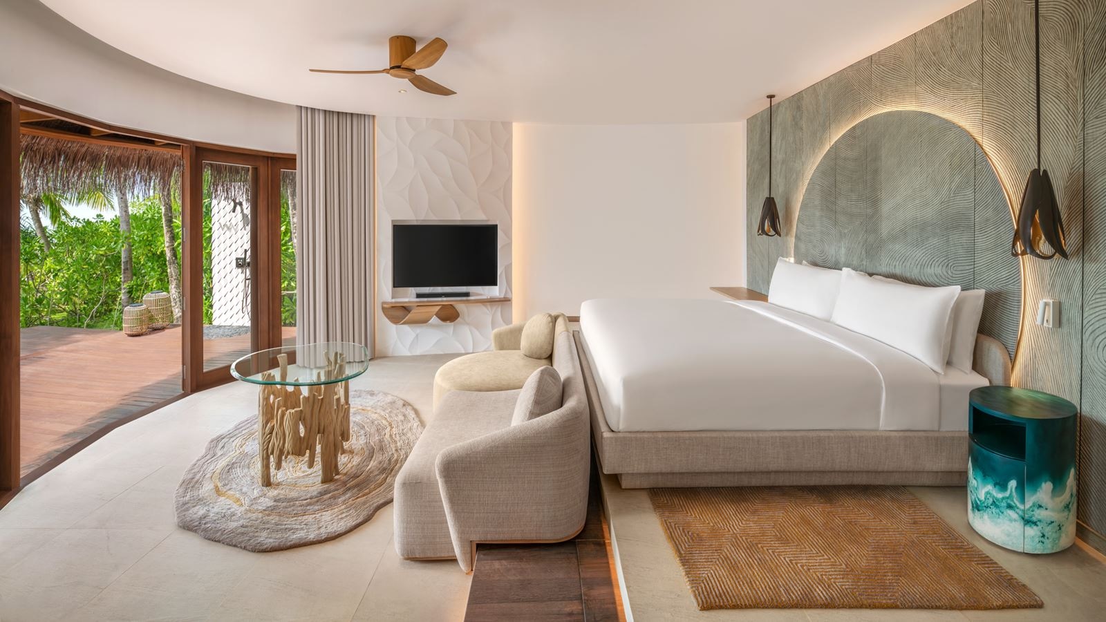 rooms-escape-beach-one-bedroom-villa-with-pool