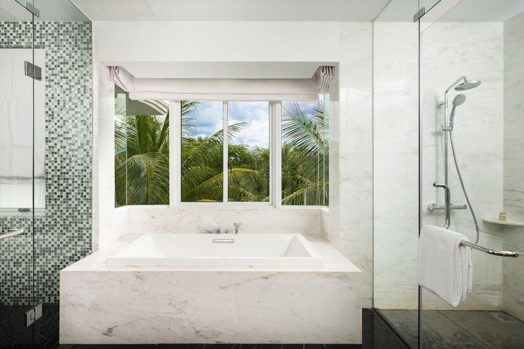 rooms-beachfront-villa-4-bedroom