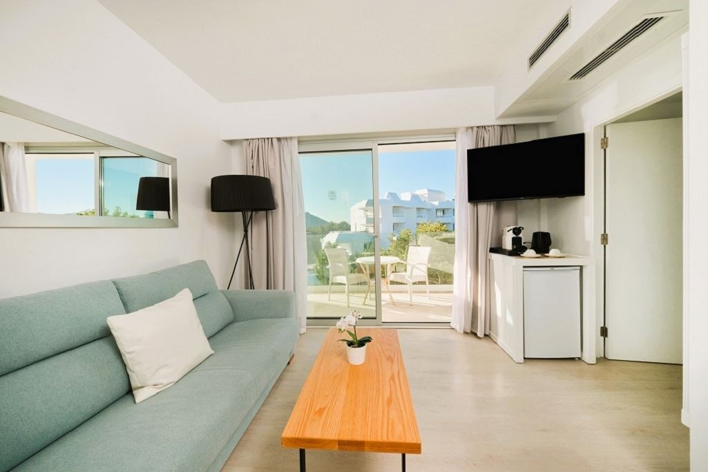 rooms-junior-suite-standard