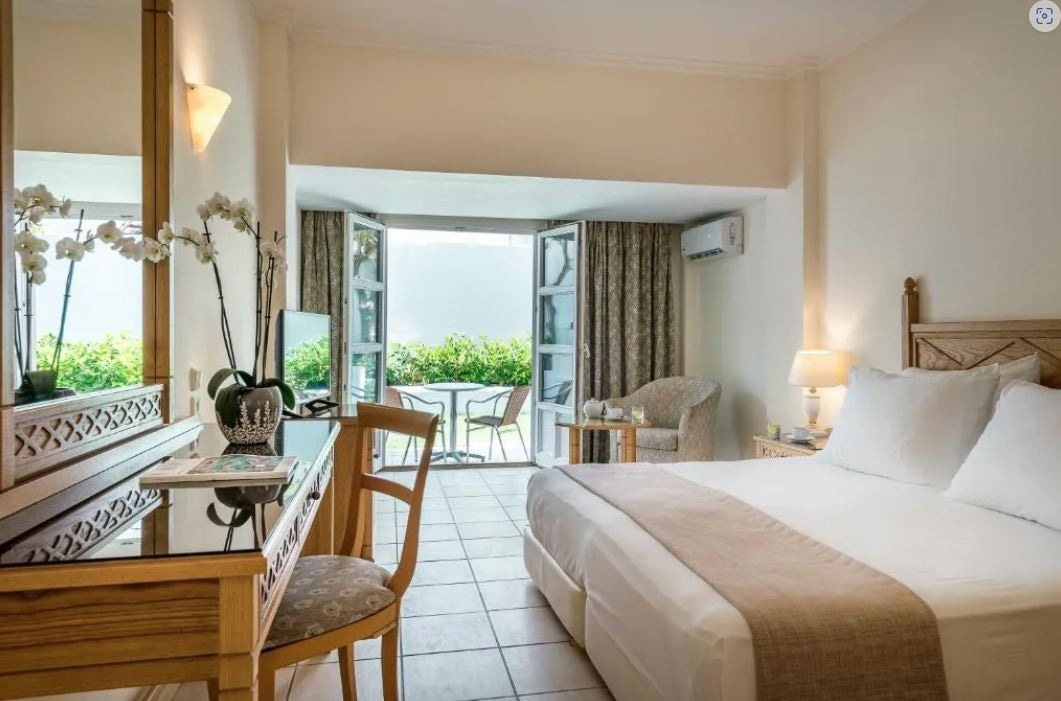 rooms-twin-garden-view