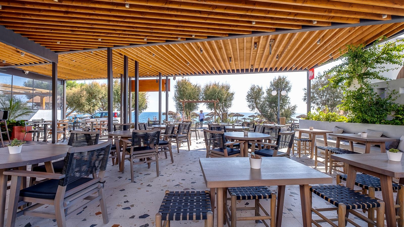 restaurants-restaurants