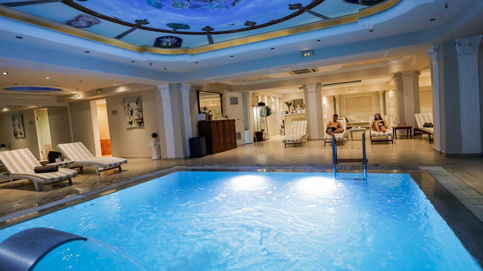 pools-indoor-pool