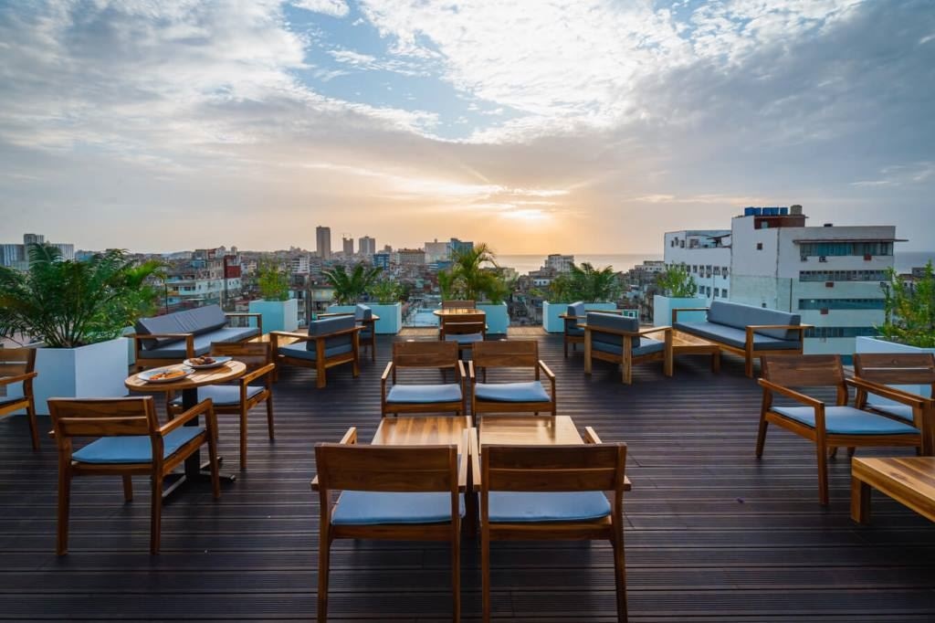 bars-fresco-bar--grill