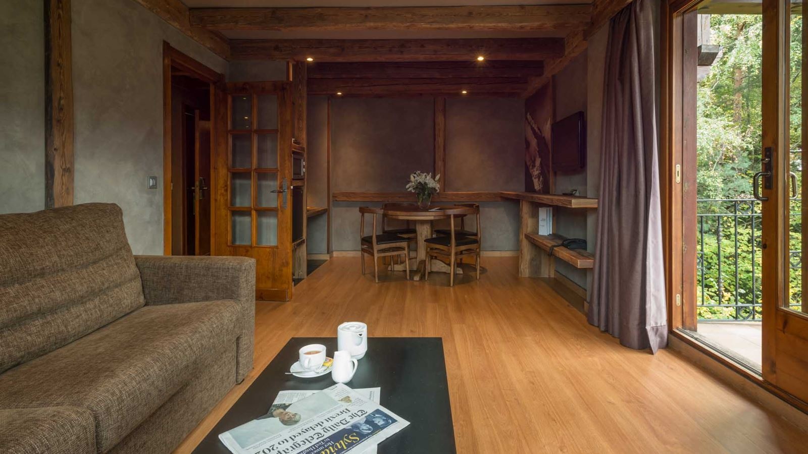 rooms-mountain-suite